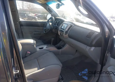 2009 Toyota Tacoma Base V6 z USA, uszkodzony, nr VIN 5TEUU42N19Z652953